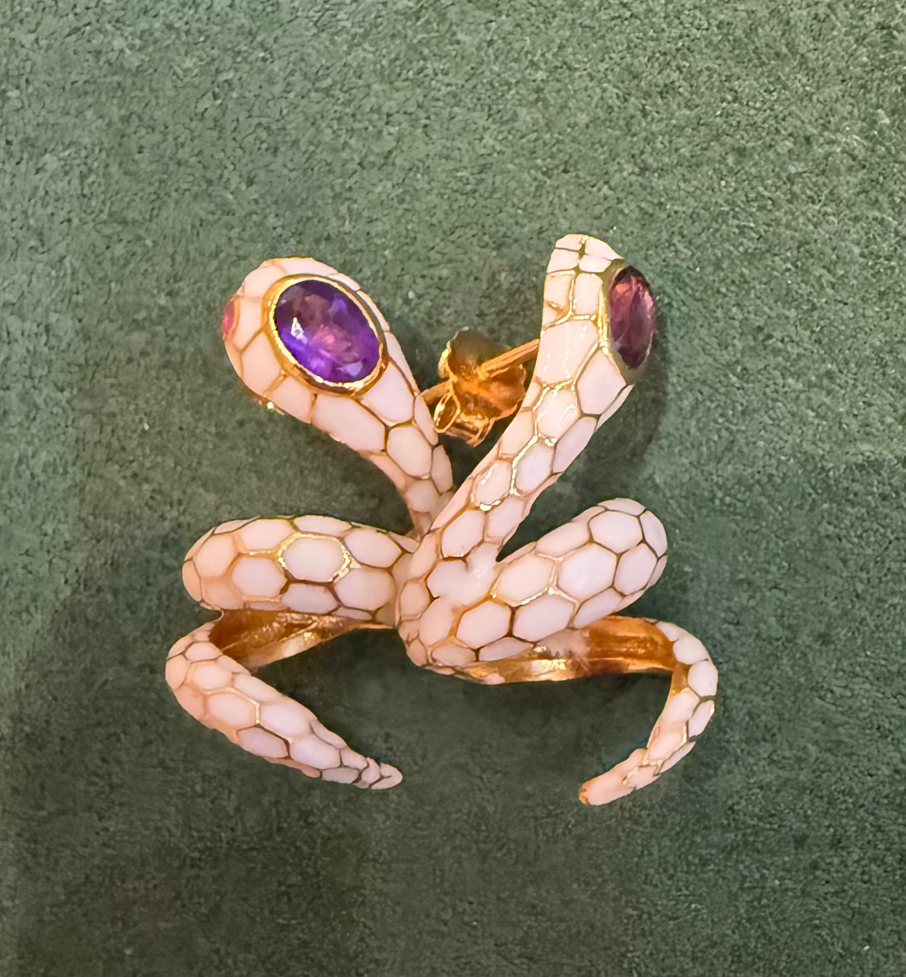 ZA ANAKONDA WHITE AERRING